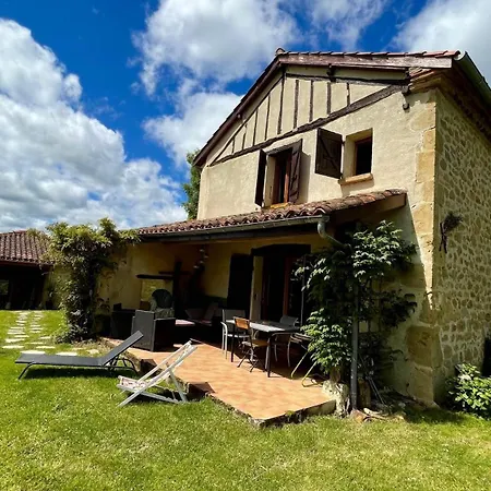 Au Coeur De La Gascogne Artistique Feriehus Montesquiou